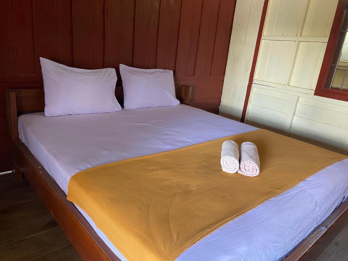 Souksanh Guesthouse Ban Donsom Extérieur photo