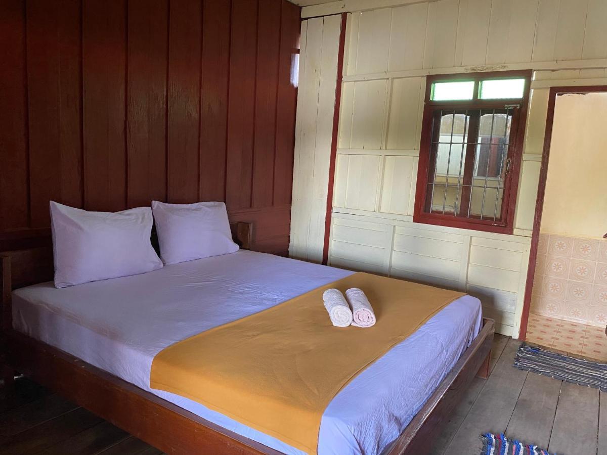 Souksanh Guesthouse Ban Donsom Extérieur photo